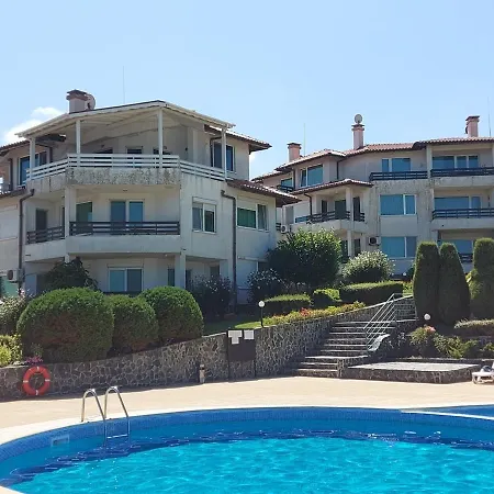 Kapriz Apartment *