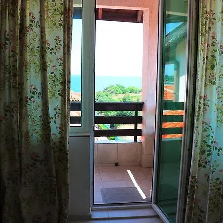 Apartment Kapriz Kiten (Burgas)